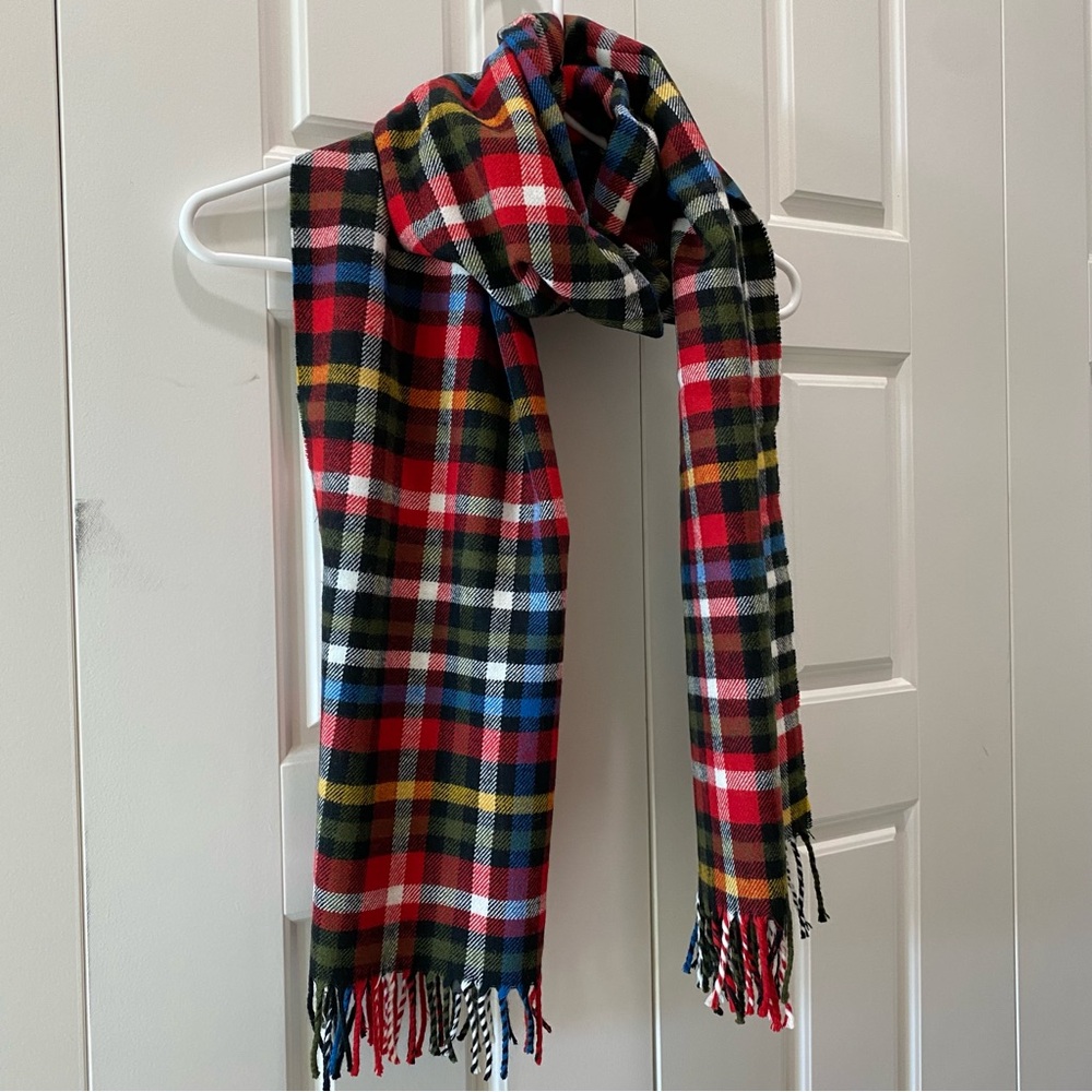 H&M Large Multicolor Plaid Cozy Warm Fringe Wide Super Soft Scarf  73”x 20”